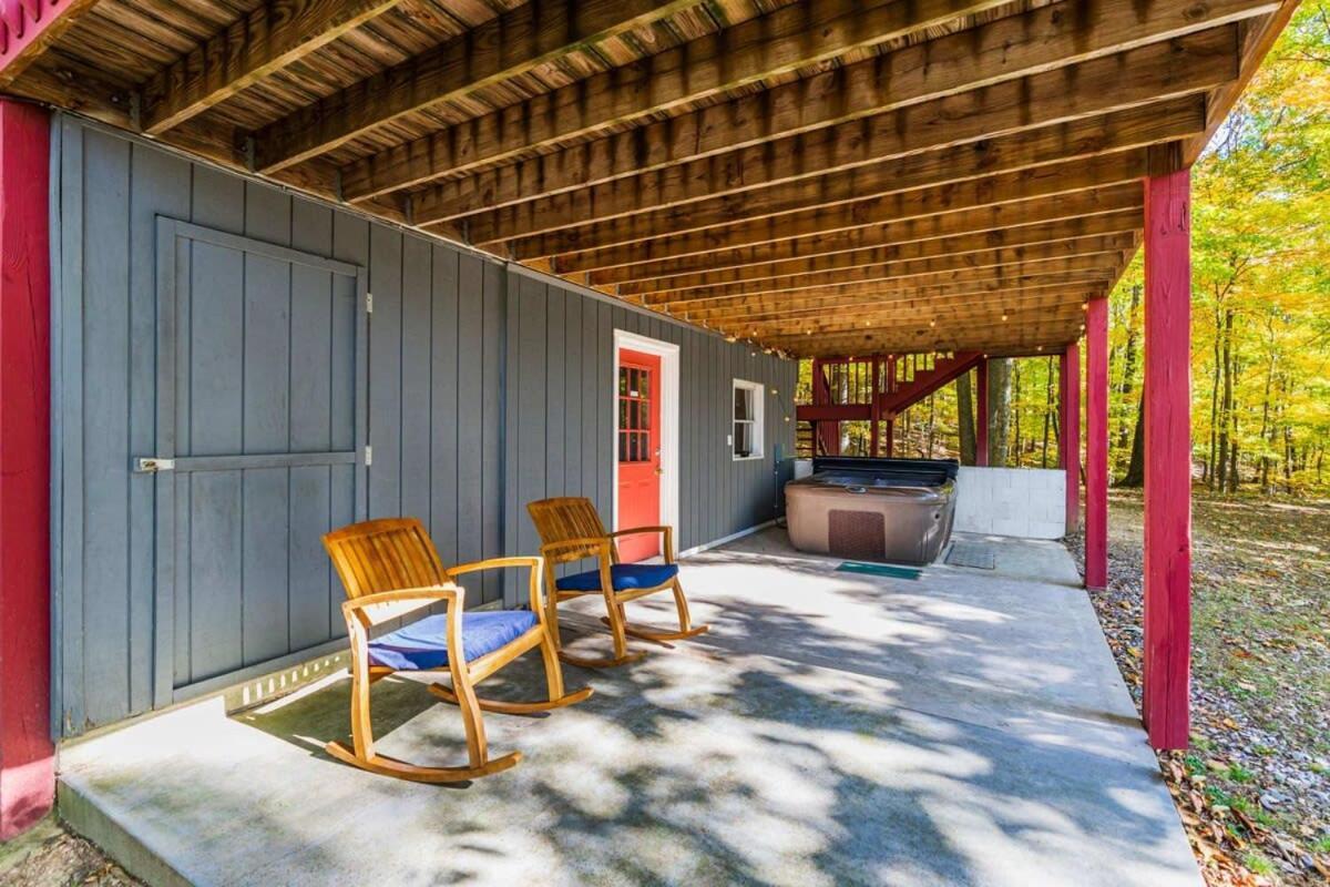 Hot Tub, Large Deck, Wifi, Fire Pit At Chalet Cabin Morton Grove Exterior foto